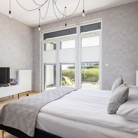 Krakow Studio With Parking & Terrace Near Zalew Bagry By Renters Prestige Bagian luar foto