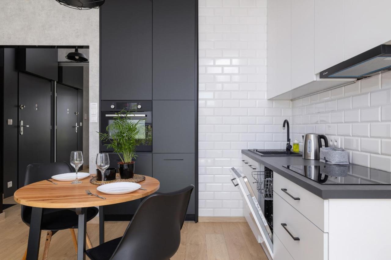 Krakow Studio With Parking & Terrace Near Zalew Bagry By Renters Prestige Bagian luar foto