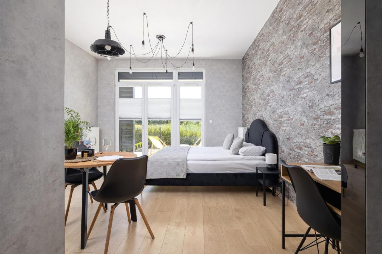 Krakow Studio With Parking & Terrace Near Zalew Bagry By Renters Prestige Bagian luar foto
